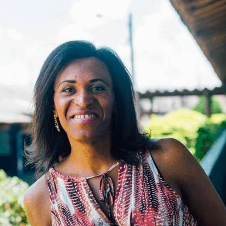 Paula Beatriz de Souza Cruz, 51, é responsável pela administração da Escola Estadual Santa Rosa de Lima, no Capão Redondo, na Zona Sul de São Paulo.  - arquivo pessoal