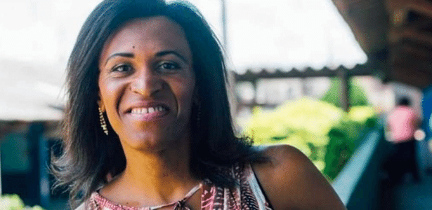 'Revolução começa na educação', diz 1ª diretora trans da rede pública de SP - UOL