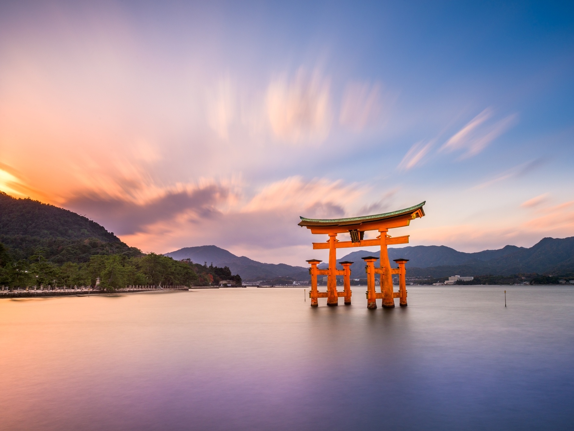 Uma história do Japão, a ilha do ouro que deveria estar logo para lá do  horizonte – Observador