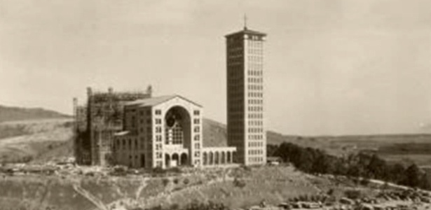 Construção da Basílica Nova, em Aparecida - Reprodução/Youtube - Reprodução/Youtube
