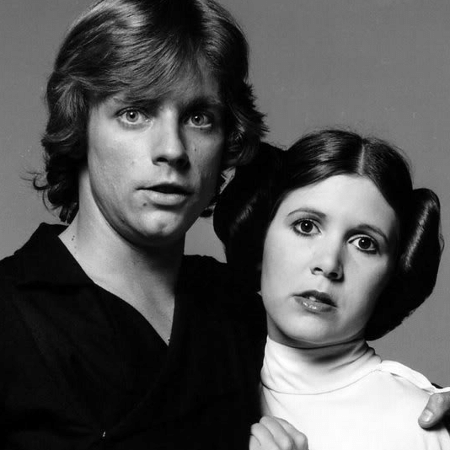 Mark Hamill ao lado de Carrie Fisher. Eles interpretaram os irmãos Luke e Leia em "Star Wars"  - Reprodução/Twitter/MarkHamill