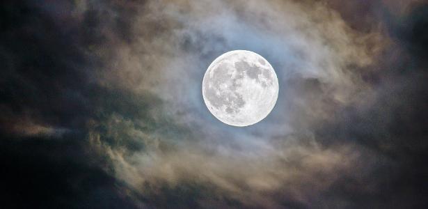 Difícil de ver no Brasil | Eclipse da Lua: veja como acompanhar o 1º fenômeno do ano