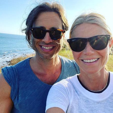 Gwyneth Paltrow relata sequelas do marido, Brad Falchuk, após ambos contrairem a covid-19 - Reprodução/Instagram