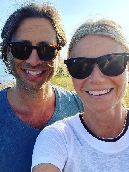 Gwyneth Paltrow com o marido, o diretor Brad Falchuk - Reprodução/Instagram