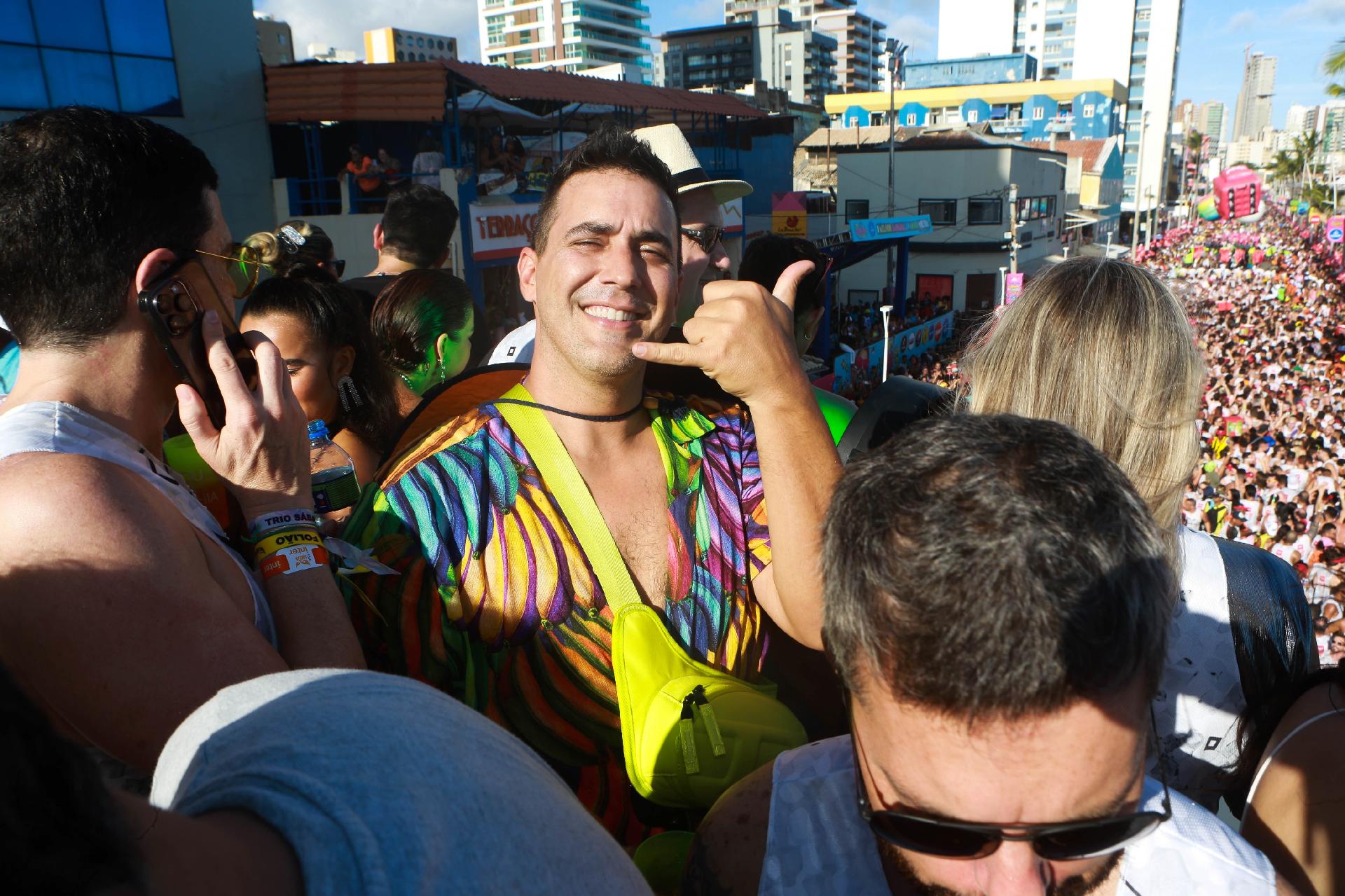 André Marques no trio de Ivete Sangalo - Dilson Silva e Wesley Costa / AgNews