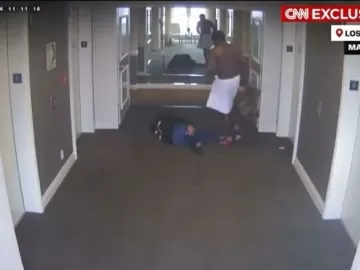 Vídeo mostra agressão de Diddy em ex-namorada dentro de hotel