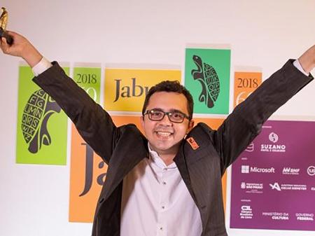 Pela primeira vez em 60 anos do Jabuti, o prêmio de livro do ano foi de um autor independente - Divulgação/Câmara Brasileira do Livro