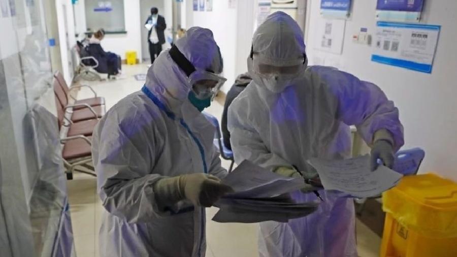 Pesquisadores de todo o mundo estão correndo contra o relógio - e o aumento de casos de infecção - para entender o novo coronavírus - Getty Images