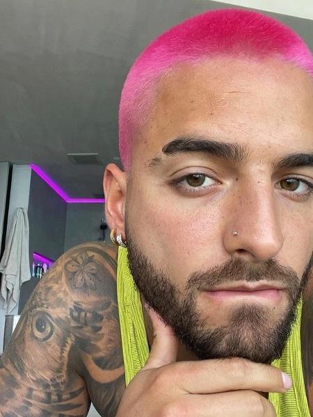 Maluma pintou os cabelos de rosa e fãs aprovaram o novo visual - Reprodução/Instagram