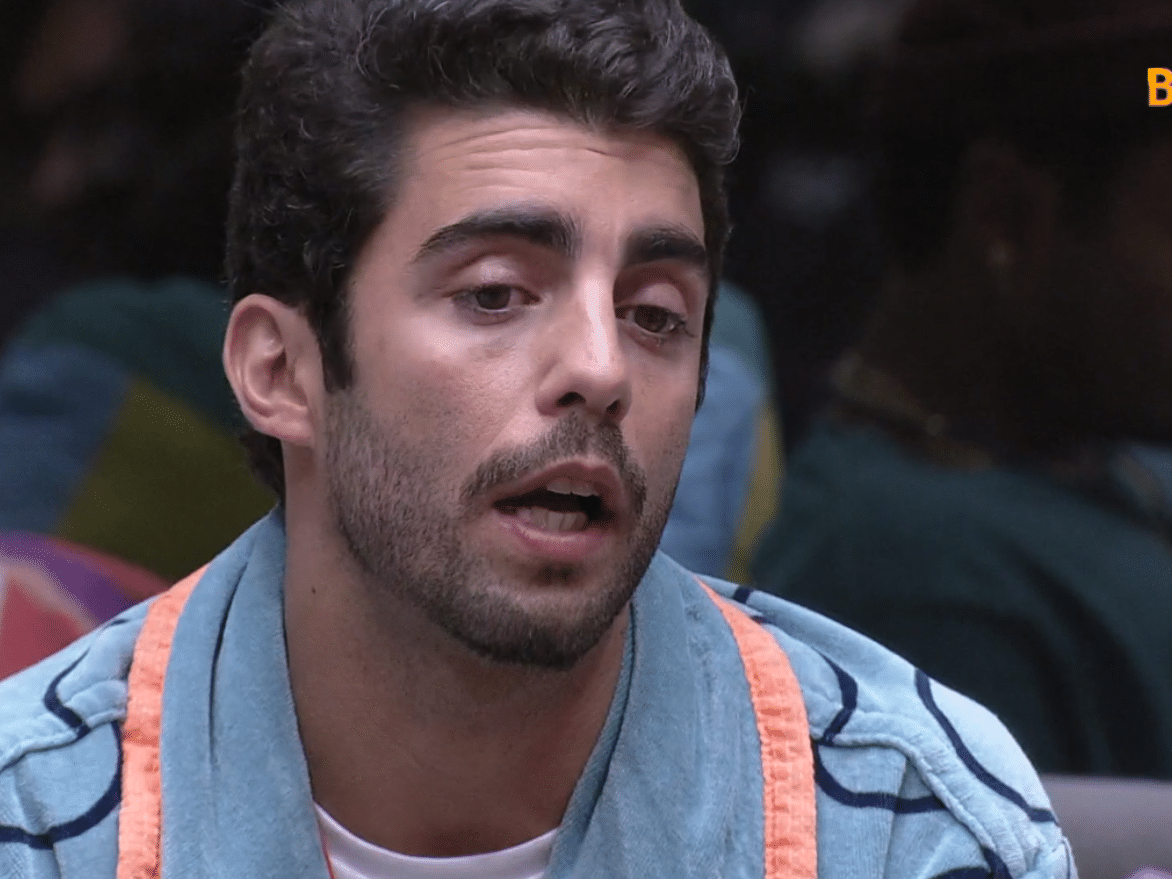 Critério de paredões é covardia do elenco que odeia se comprometer