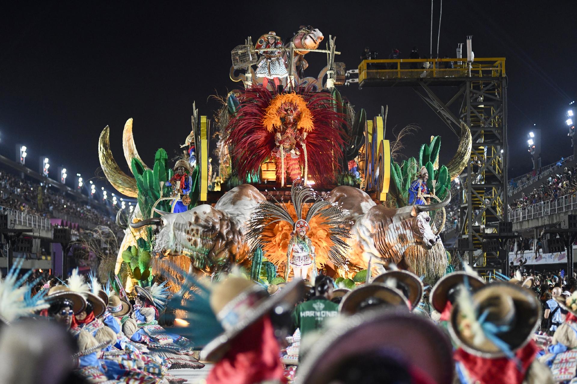 Imperatriz Leopoldinense, campeã do Carnaval do Rio 2023, no Desfile das Campeãs - Lucas Landau/UOL