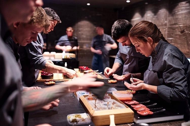 Equipe do Alchemist: o chef quer expandir o acesso às inovações para além do restaurante