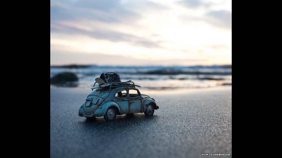 Foto de Kim Leuenberger que faz parte do projeto Travelling Cars - Kim Leuenberger