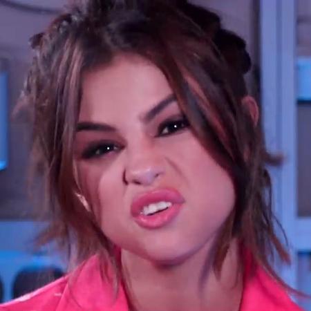 A cantora pop Selena Gomez - Reprodução/Facebook/MTV