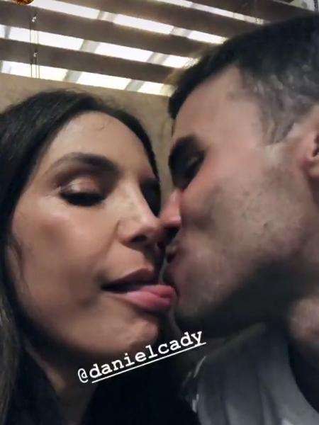 Ivete Sangalo beija o marido, Daniel Cady - Reprodução/Instagram/ivetesangalo