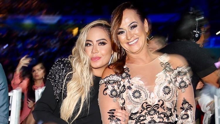 Rafaella e a mãe Nadine no 2º Concerto "Feliz Natal Brasil  Believe", em prol do Instituto Projeto Neymar Jr - Manuela Scarpa e Marcos Ribas/Brazil News - Manuela Scarpa e Marcos Ribas/Brazil News