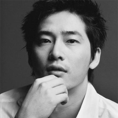 O ator Ji-Hwan Kang - Reprodução/IMDB