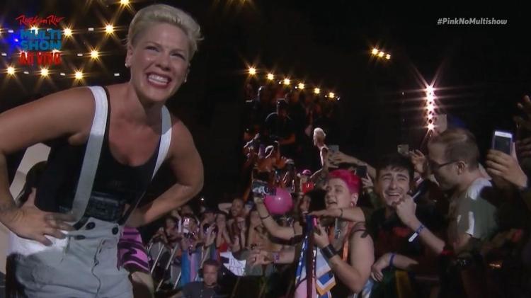 Casal pedido em casamento durante show da Pink no Rock in Rio - Reprodução - Reprodução