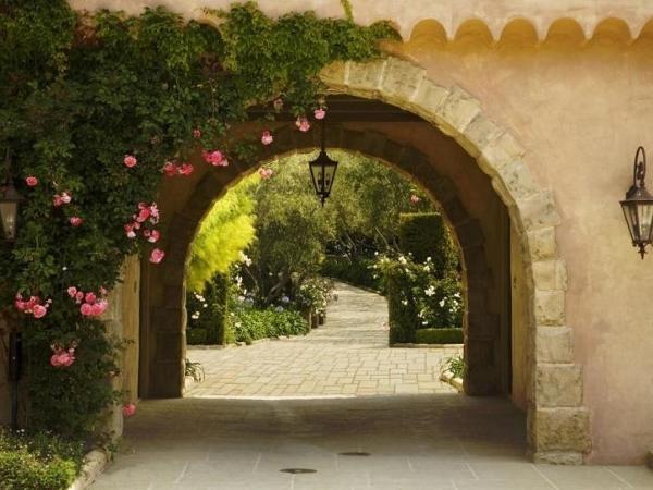 Mansão de R$ 80 milhões do príncipe Harry e Meghan na Califórnia, EUA - Reprodução/Santa Barbara Luxury's Homes