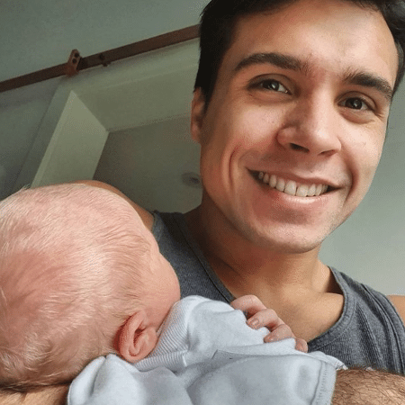 Petrix Barbosa e a filha, Nia - Reprodução / Instagram