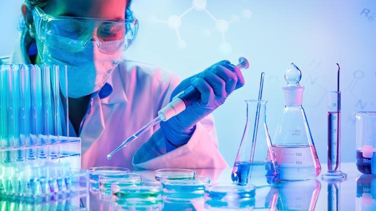 ciência, pesquisa, laboratório - iStock - iStock