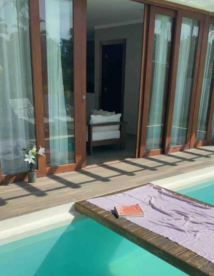 Piscina - Reprodução/Airbnb - Reprodução/Airbnb
