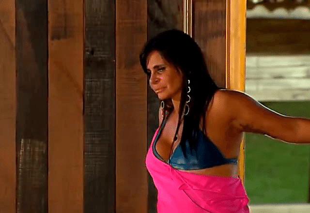 A Fazenda: Gretchen não aguentou e pediu para sair da quinta temporada do reality - Reprodução/RecotdTV