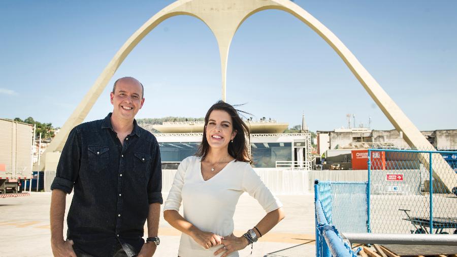 Mariana Gross e Alex Escobar na transmissão do Carnaval de 2015 - João Cotta / Globo