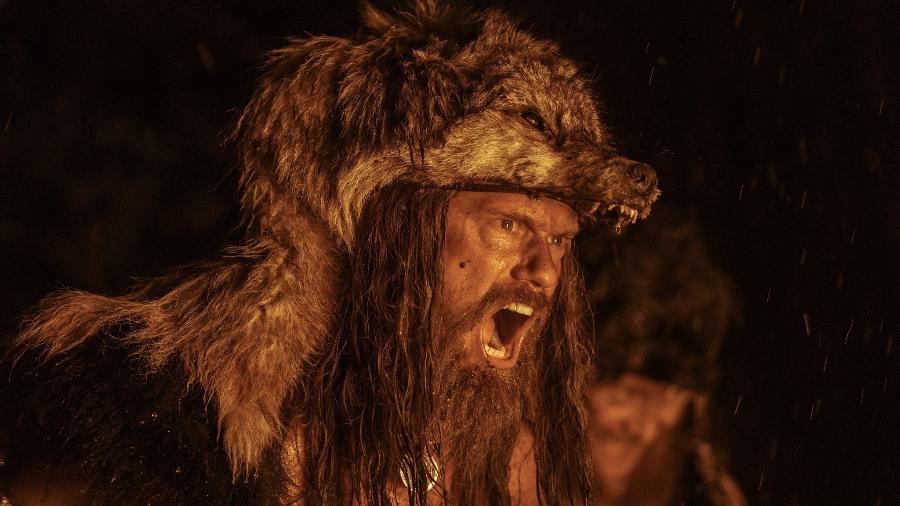 Alexander Skarsgård interpreta um príncipe em busca de vingança pelo assassinato de seu pai em "O Homem do Norte" - Focus Features, LLC./Divulgação