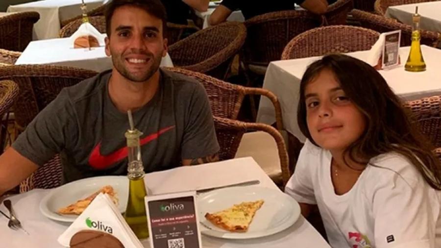 Marcelo ajudou o pai, Daniel Cady, a "abrir a cabeça" em relação à alimentação saudável - Reprodução: Instagram