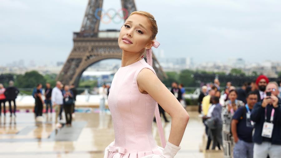 Ariana Grande na abertura dos Jogos Olímpicos de Paris 2024 - Matthew Stockman/Getty Images)