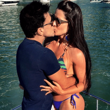 Graciele Lacerda e beijando Zezé Di Camargo   - Reprodução/Instagram/gracielelacerdaoficial