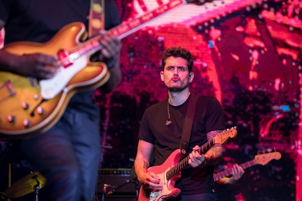 Cantor John Mayer se apresenta no Allianz Parque, em São Paulo - Simon Plestenjak/UOL