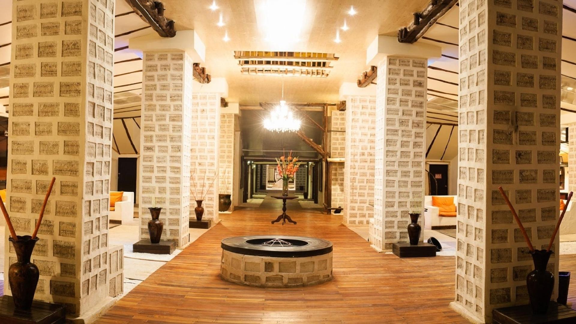 Áreas comuns são bem decoradas e revelam algumas das particularidades do hotel - Divulgação