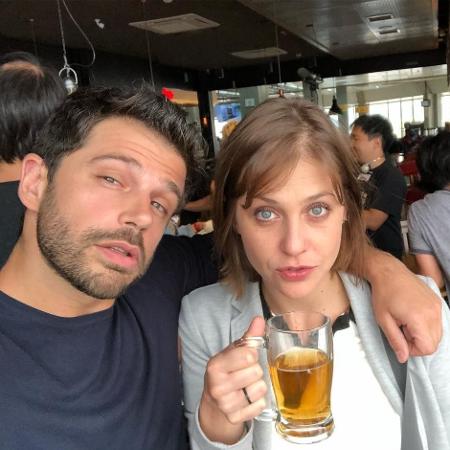 Duda Nagle e Chris Ubach nos bastidores de "(Des)Encontros" - Reprodução/Instagram/dudanagle - Reprodução/Instagram/dudanagle