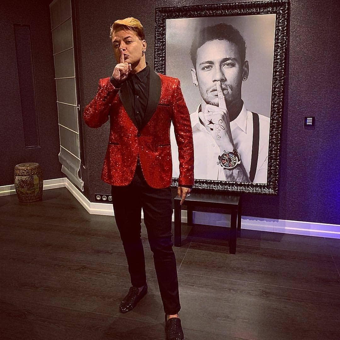 David Brazil não poderia ficar de fora da festa e ainda mostrou que está hospedado na casa do craque - Reprodução/Instagram/@davidbrazil