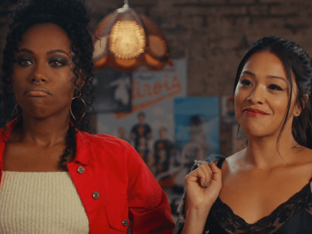 DeWanda Wise e Gina Rodriguez em cena de "Alguém Especial" - Reprodução/YouTube