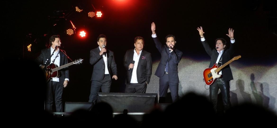 Premiere of the show "Amigos" at Esplanada do Mineirão, in Belo Horizonte - Deividi Correa / AgNews