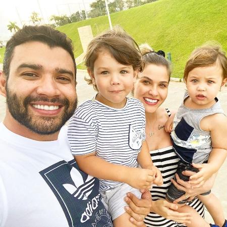 Andressa Suita, Gusttavo Lima e os filhos, Gabriel e Samuel - Reprodução/ Instagram