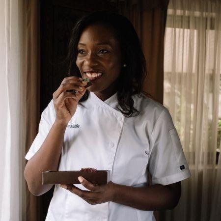 Em Gana, a chef Selassie Atadika criou a ?Midunu?, plataforma que conecta comida, cultura e comunidade local. 
