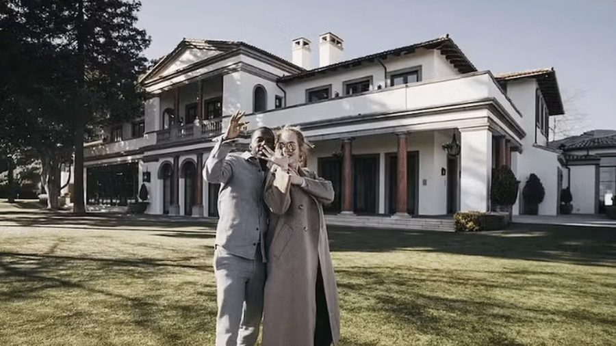 Adele compra mansão de Sylvester Stallone