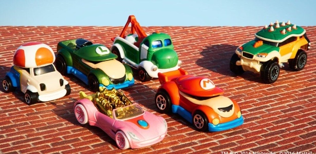  Mario, Luigi, Yoshi, Peach, Toad e Bowser em versão quatro rodas - Divulgação