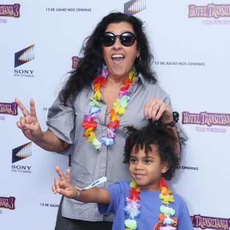 Regina Casé e Roque - Anderson Borde/AgNews - Anderson Borde/AgNews