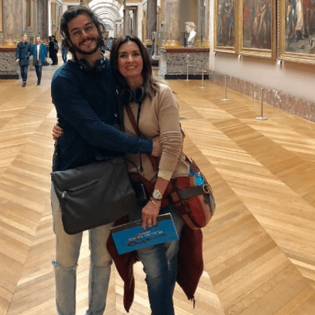 Túlio Gadêlha e Fátima Bernardes no Museu do Louvre, na França - Reprodução/Instagram