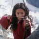 Lui Yifei em cena de 'Mulan' - Divulgação