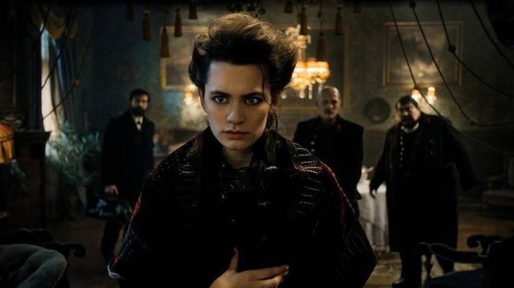 Ella Rumpf como Fleur Salomé em 'Freud' - Divulgação - Divulgação