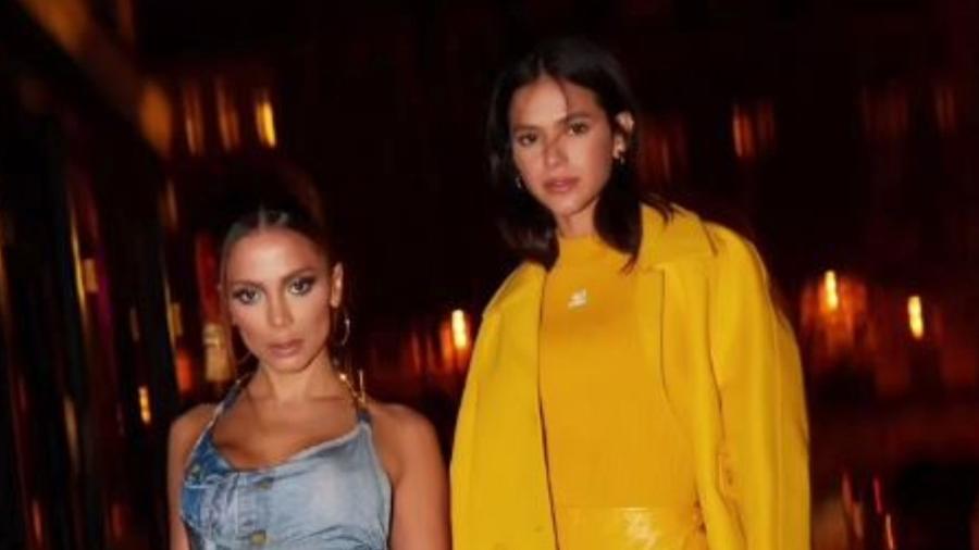 Anitta e Bruna Marquezine posam juntas na Semana de Moda de Paris - Reprodução/Instagram