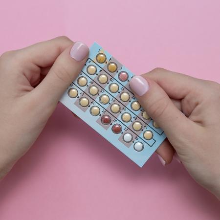 Pílula anticoncepcional perde eficácia se ficar no carro? - Tat"Ã¢na Maramygina / EyeEm/Getty Images/EyeEm