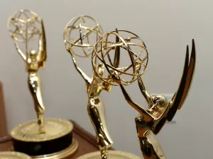 Por que teremos dois Emmys neste ano? Entenda