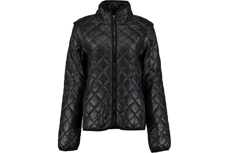 JAQUETA DE NÁILON: modelo de matelassê, da Memo. Preço: R$ 269,90. Informações: www.memo.com.br | Preço e disponibilidade pesquisados em julho de 2015 e sujeitos a alterações - Divulgação